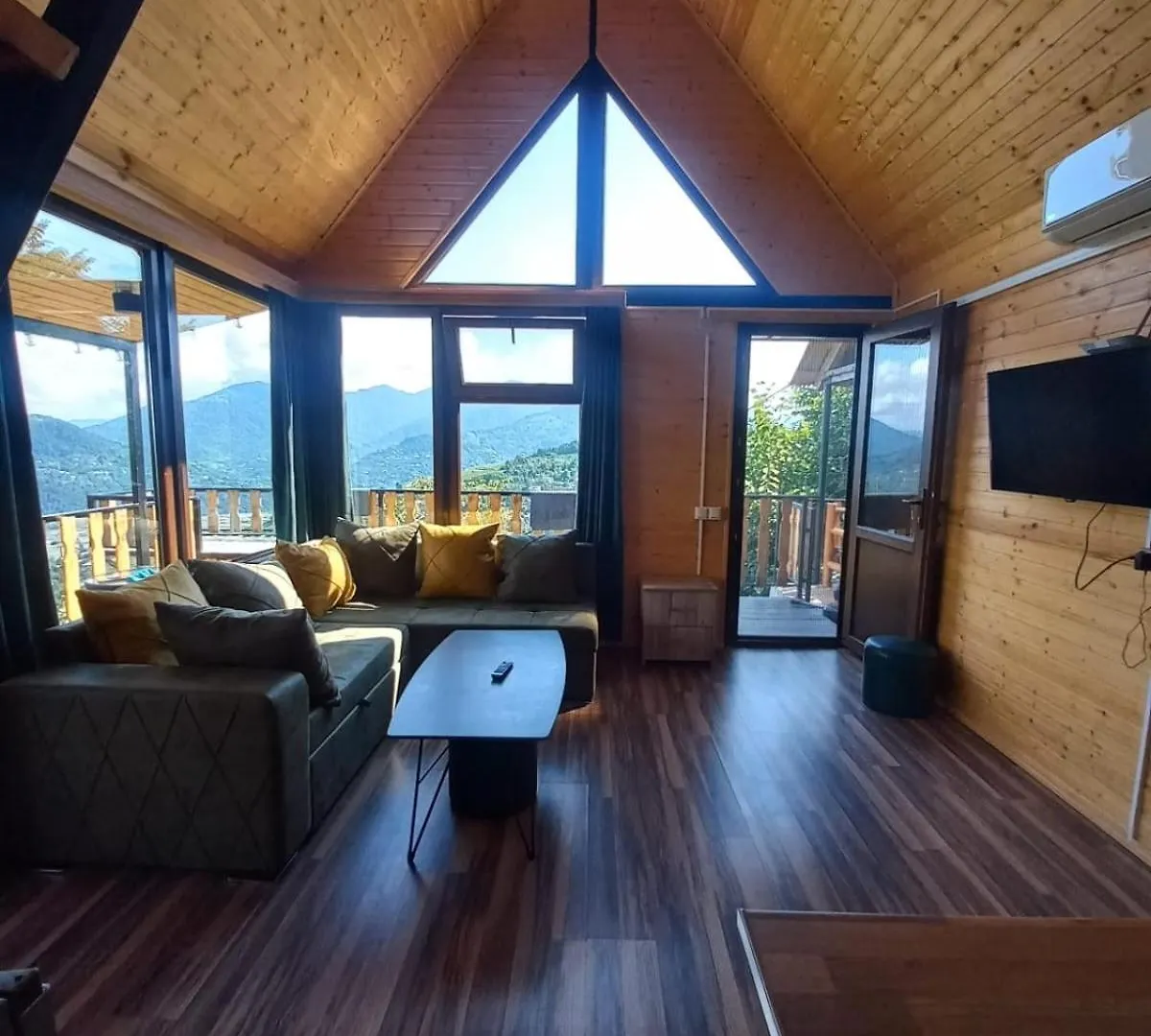 Chemi Kera Chalet Makho Georgia